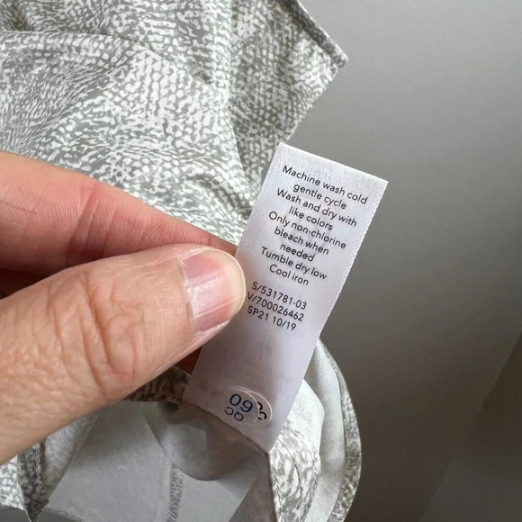 Athleta Zephyr Tank Top Size 3X Python Snake Print Neutral Athletic Athleisure - Picture 10 of 10